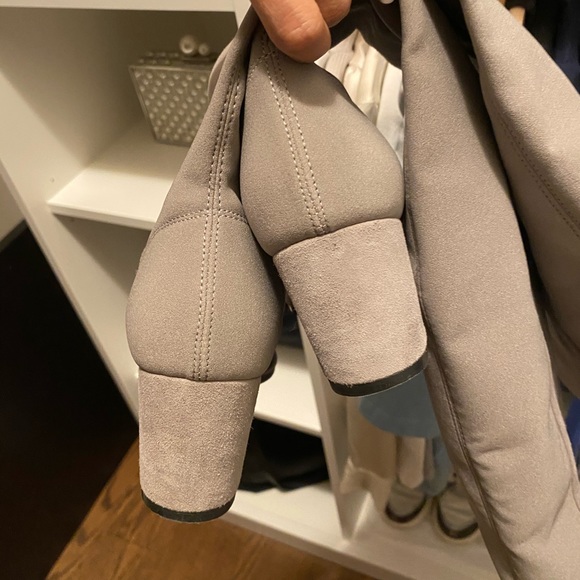 stuart weitzman thigh high suede boots - Picture 3 of 4